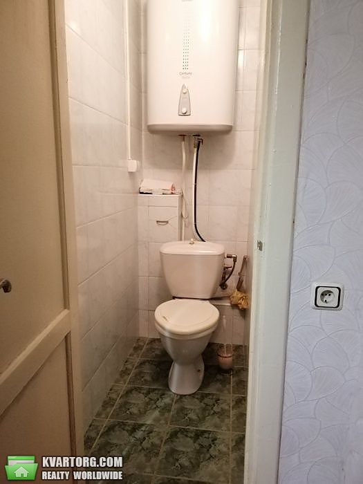 Sell 2-room apartment. Киев,  Захаровская — photo 8