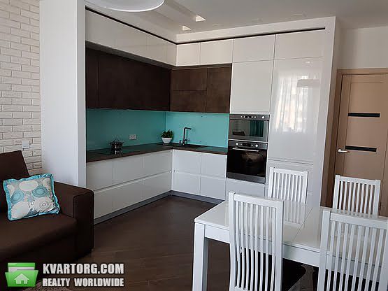Sell 2-room apartment. Киев,  Ломоносова — photo 1