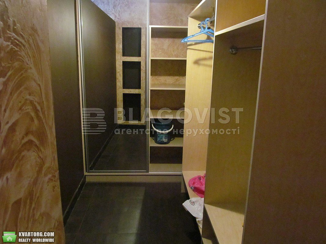 Rent out 1-room apartment. Киев,  Трехсвятительская — photo 9