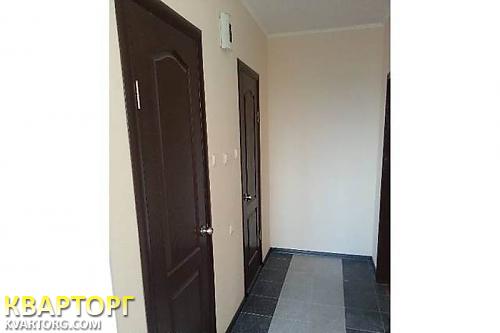 Rent out 3-room apartment. Киев,  Олейника — photo 7