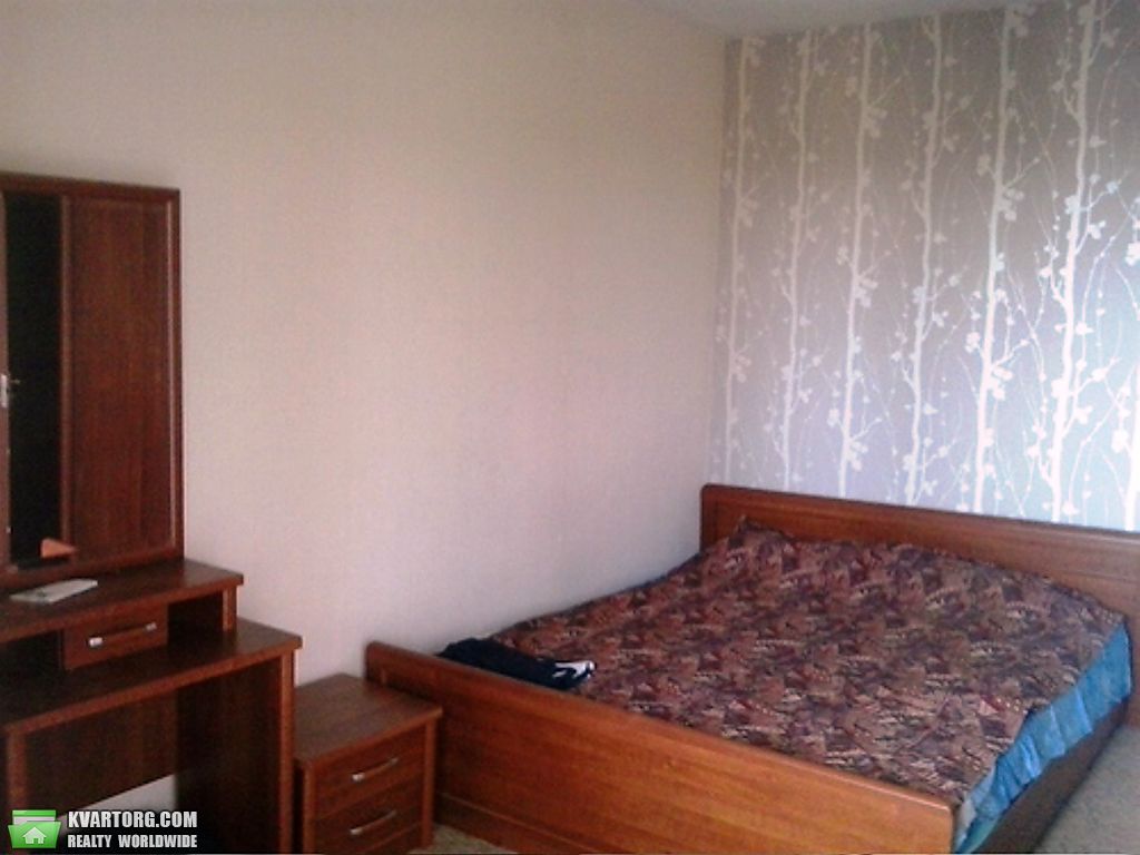 Sell 3-room apartment. Киев,  Миропольская — photo 5