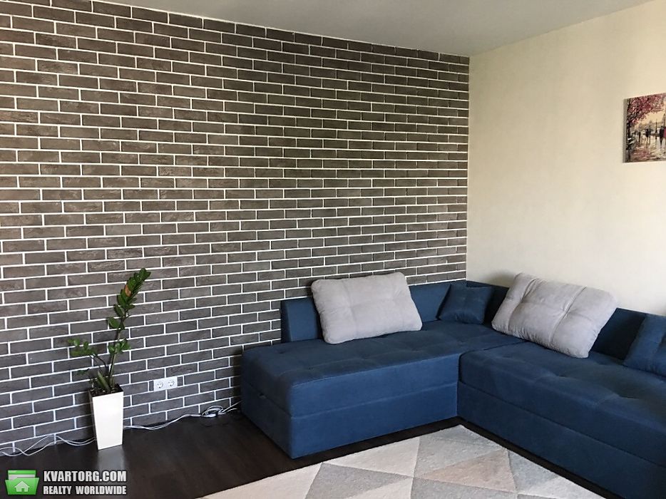 Rent out 1-room apartment. Киев,  Леси Украинки бул — photo 1