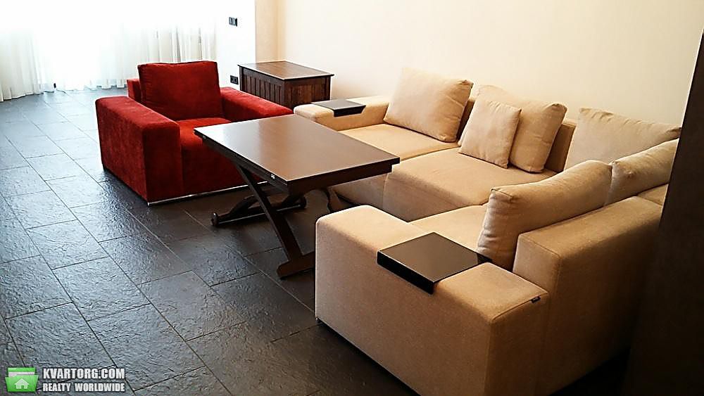 Rent out 2-room apartment. Киев,  Златоустовская — photo 8