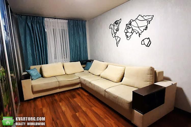 Sell 1-room apartment. Киев,  Урловская — photo 1