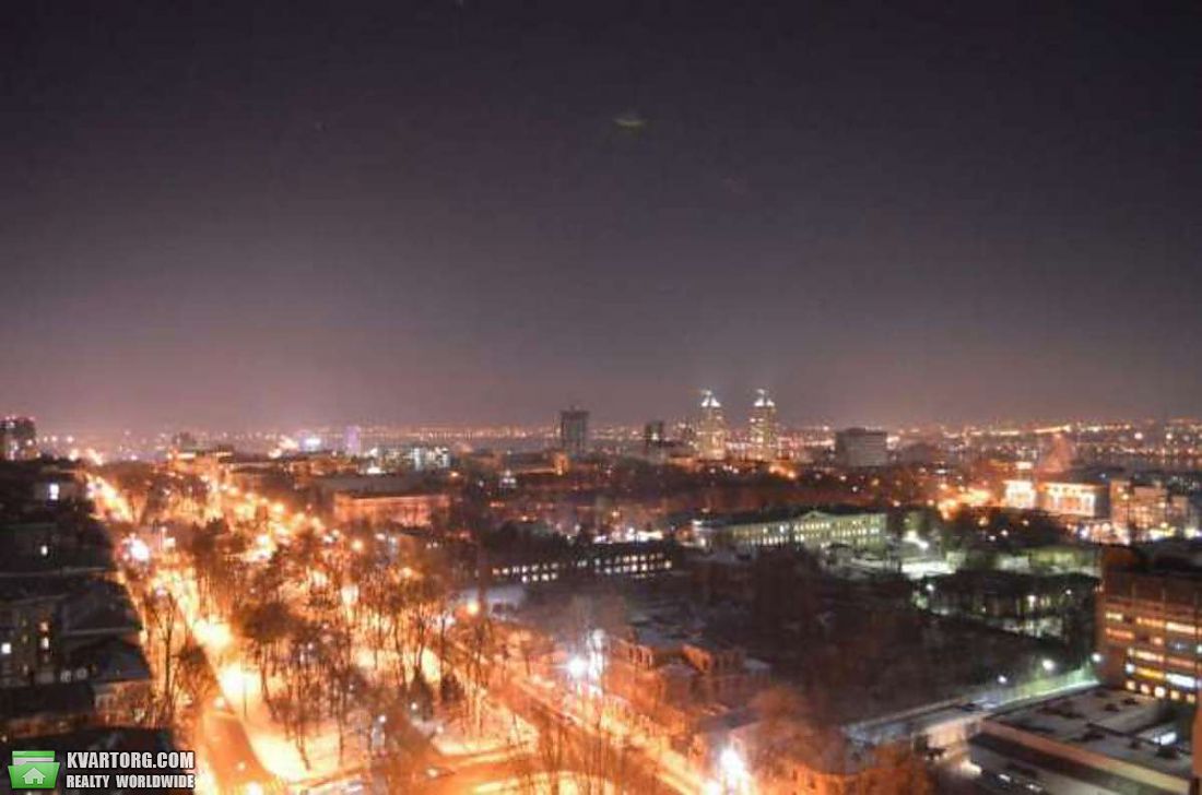 Sell 4-room apartment. Днепропетровск, Карла Маркса — photo 2