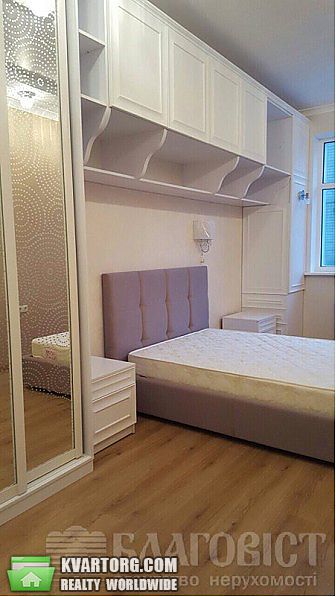 Sell 3-room apartment. Киев,  Барбюса — photo 5