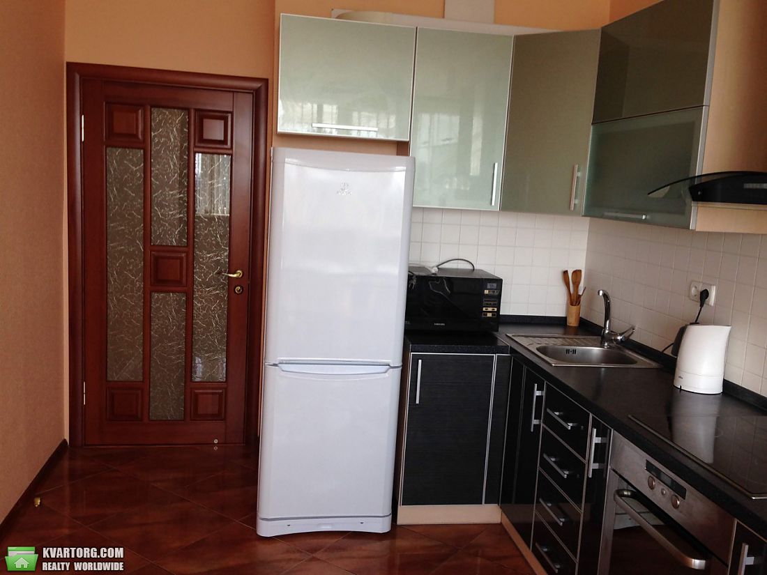 Rent out 2-room apartment. Киев,  Гетьмана — photo 8