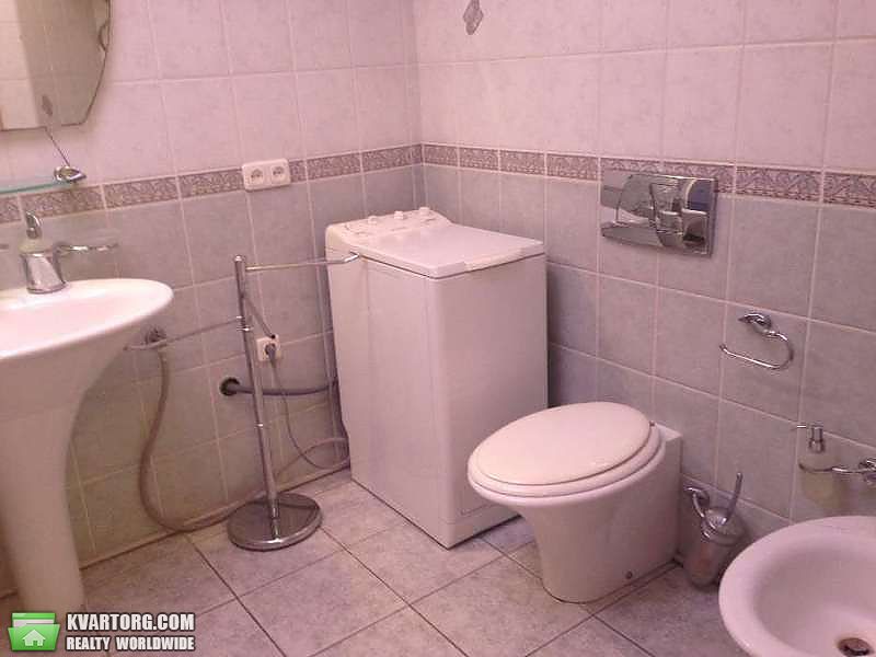 Rent out 3-room apartment. Киев,  Кловский спуск — photo 9