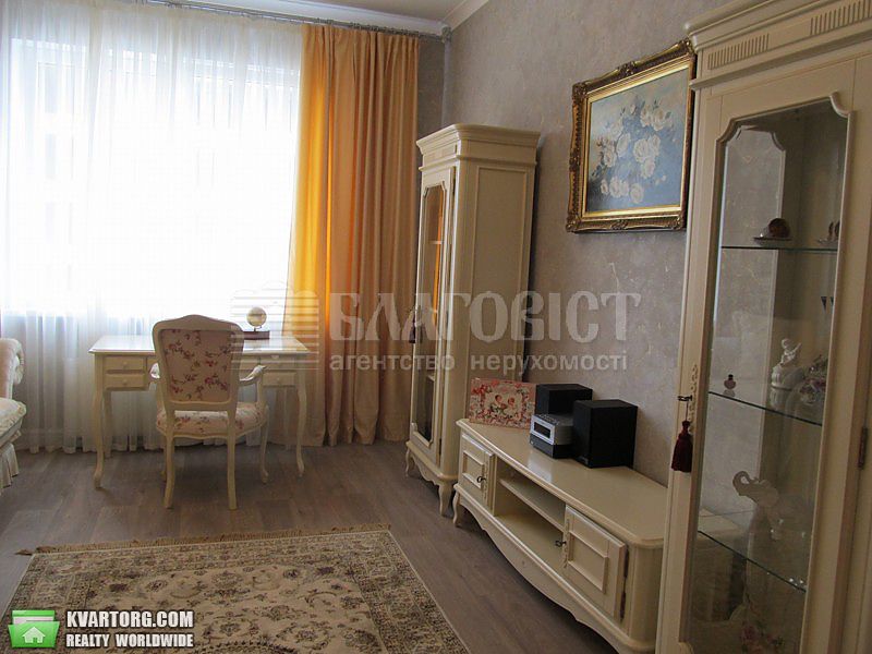 Rent out 2-room apartment. Киев, Ділова — photo 5