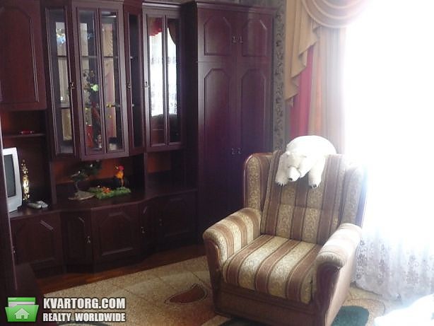 Rent out 2-room apartment. Киев,  Кучера — photo 7