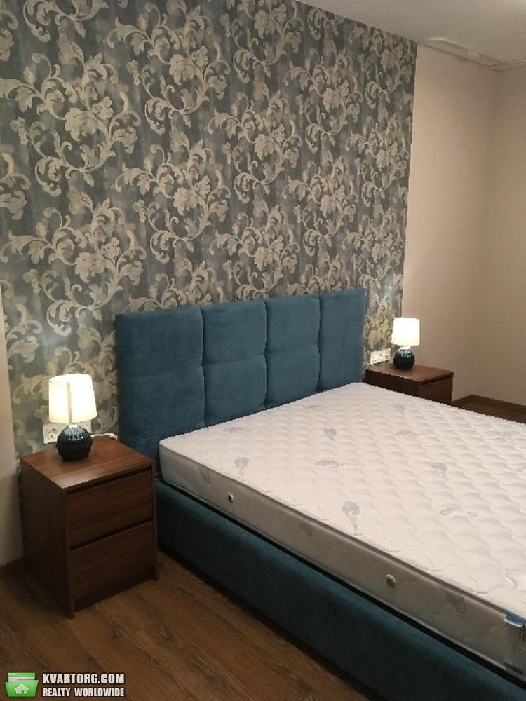 Rent out 4-room apartment. Киев,  Курбаса — photo 5
