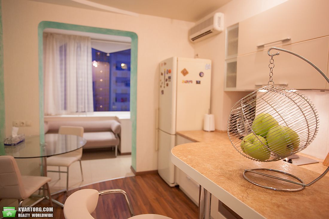 Sell 1-room apartment. Киев,  Днепровская наб — photo 5
