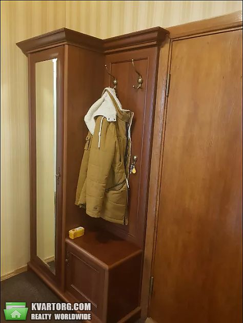 Rent out 2-room apartment. Киев, Суворова — photo 10