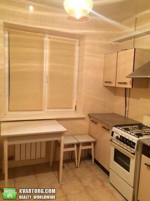 Sell 2-room apartment. Киев,  Маяковского — photo 2