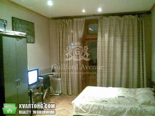 Sell 3-room apartment. Киев, Бессарабская пл — photo 2
