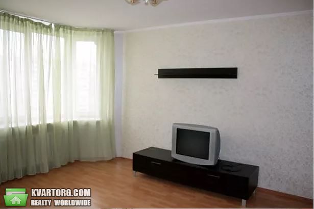 Rent out 2-room apartment. Киев,  Княжий Затон — photo 8