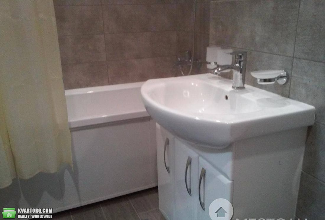 Rent out 1-room apartment. Киев, гарматная — photo 7
