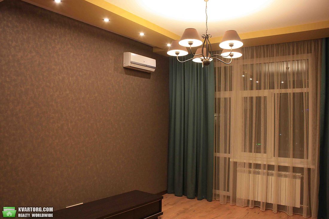 Sell 4-room apartment. Киев,  Полтавская — photo 6