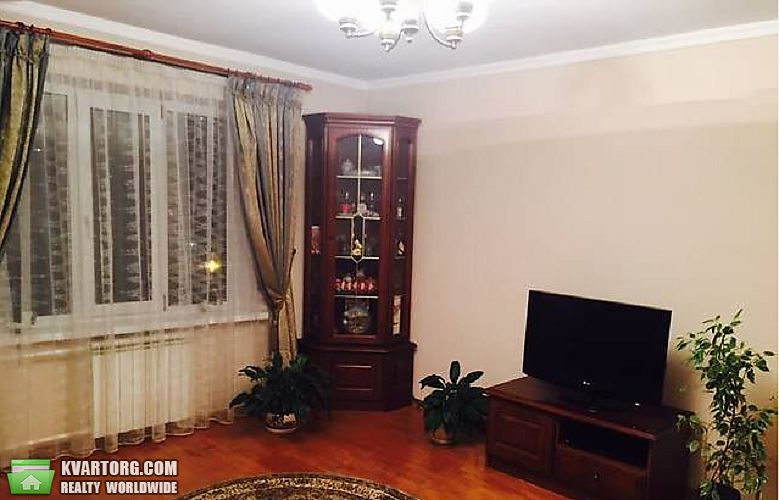 Sell 4-room apartment. Киев,  Драгоманова — photo 4