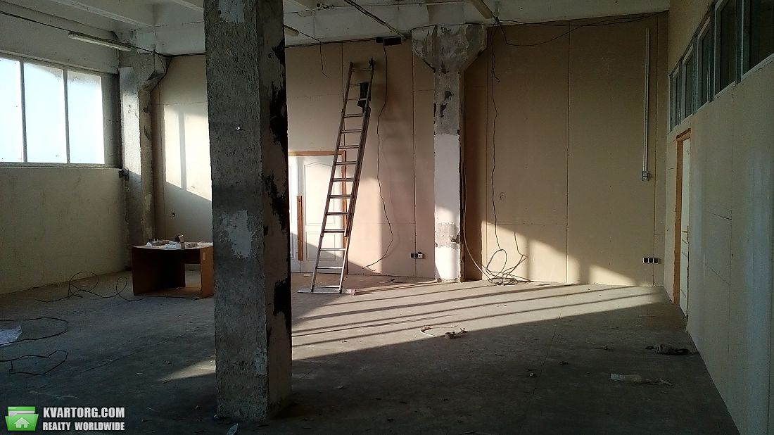 Rent out warehouse. Киев,  Вискозная — photo 4