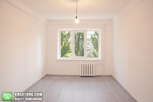 Sell 3-room apartment. Киев,  Ромена Роллана бул — photo 2