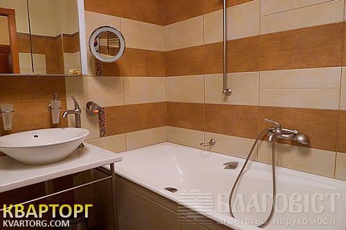 Sell 4-room apartment. Киев,  Рейтарская — photo 7