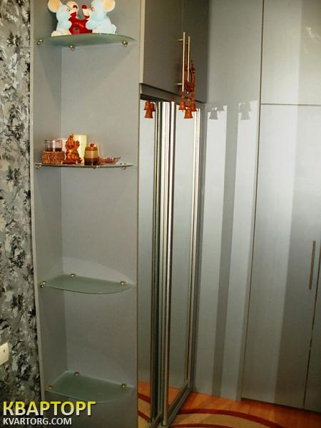 Sell 1-room apartment. Киев,  Амосова — photo 8
