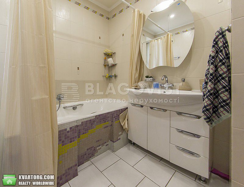 Sell 3-room apartment. Киев,  Подгорная — photo 7