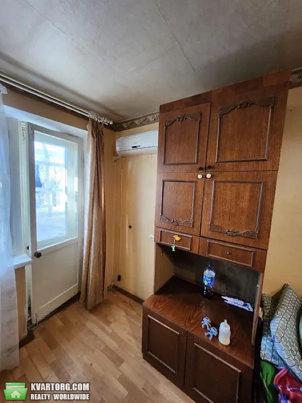 Sell 2-room apartment. Днепропетровск, Криворізька — photo 5