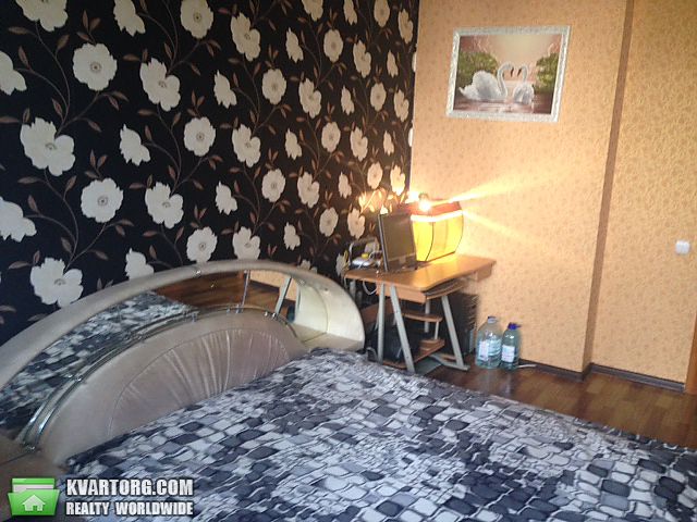 Sell 3-room apartment. Киев,  Васильченко — photo 2