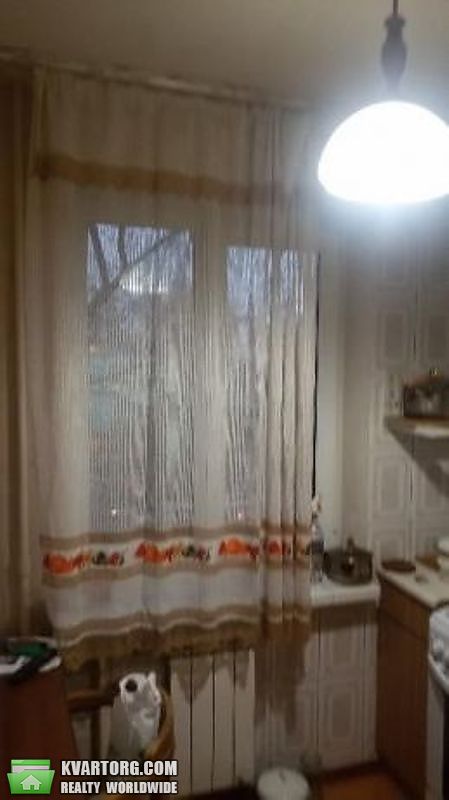 Sell 2-room apartment. Киев,  Автозаводская — photo 3