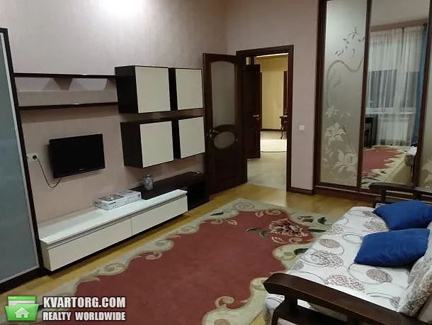Rent out 3-room apartment. Киев, Срибнокольская — photo 10