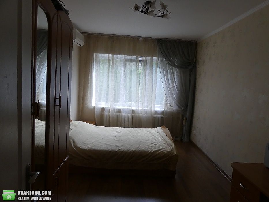 Sell 2-room apartment. Киев,  Лукьяновская — photo 3