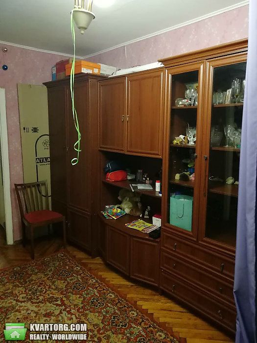 Sell 2-room apartment. Киев,  Вышгородская — photo 3