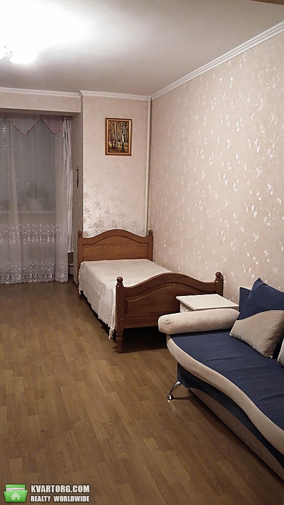 Rent out 2-room apartment. Киев,  Вильямса — photo 5