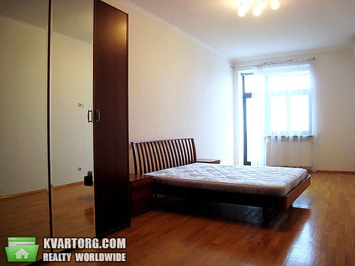 Rent out 4-room apartment. Киев, паторжинского — photo 7