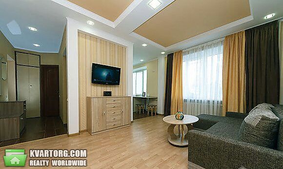 Rent out 2-room apartment. Киев,  Леси Украинки бул — photo 1