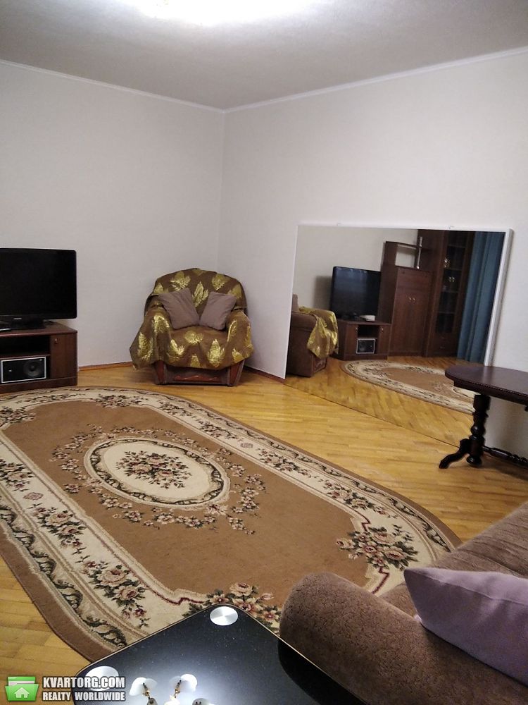 Rent out 3-room apartment. Киев, Никольско слободская — photo 5