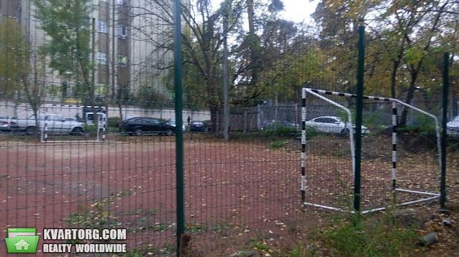 Rent out 2-room apartment. Киев,  Святошинская пл — photo 5