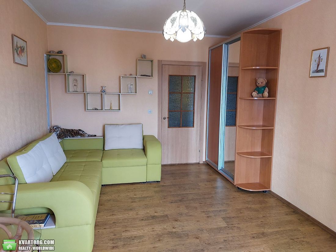 Sell 3-room apartment. Киев,  Григоренко пр — photo 1