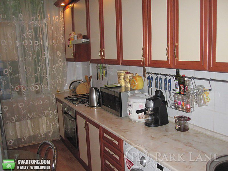 Sell 2-room apartment. Киев,  Константиновская — photo 3