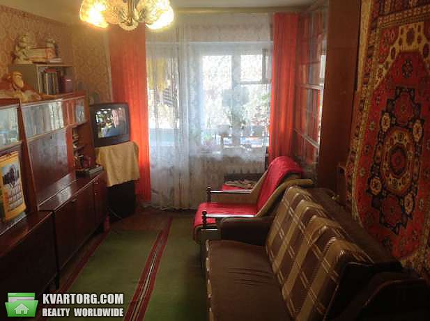 Sell 2-room apartment. Киев,  Новополевая — photo 1