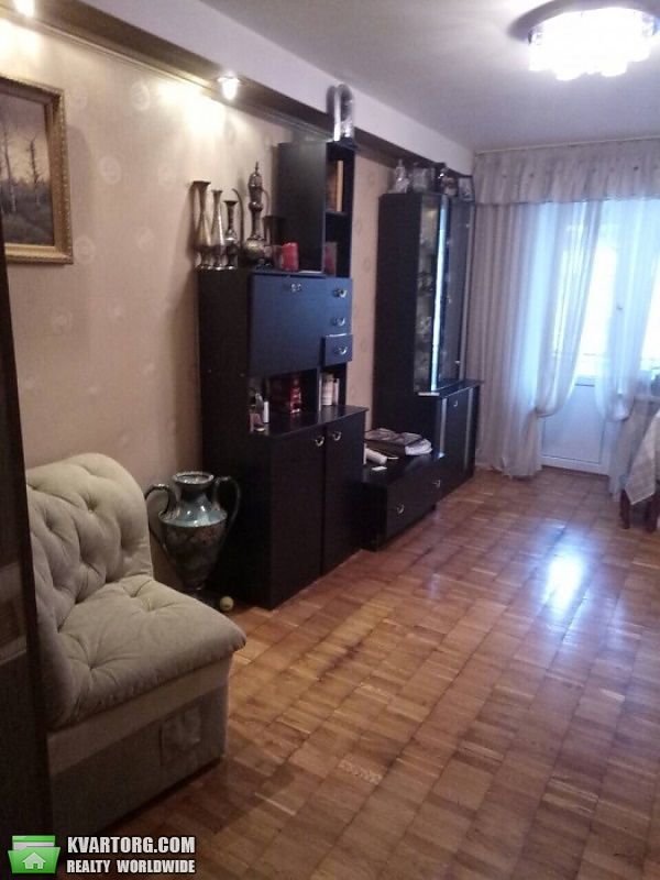 Sell 3-room apartment. Киев,  Вышгородская — photo 1