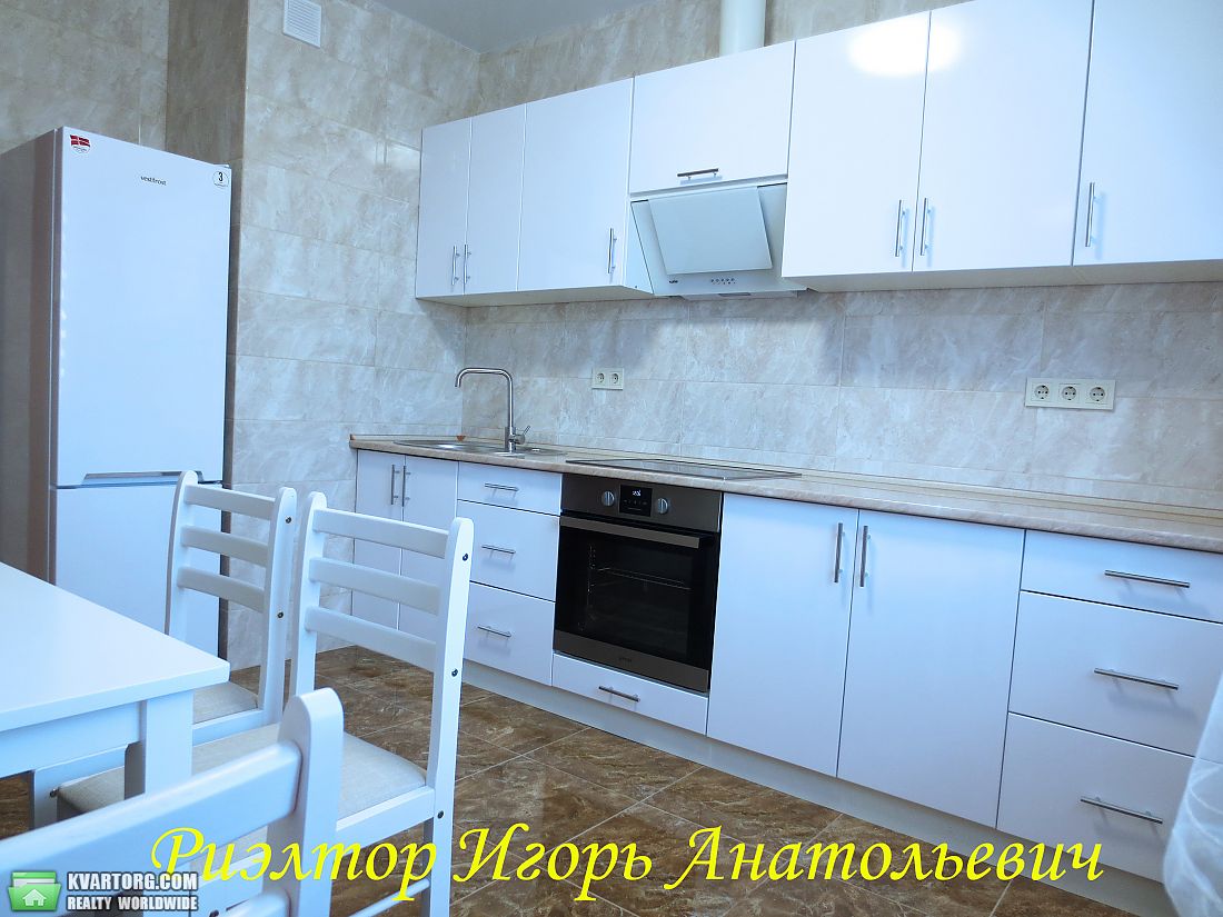 Rent out 1-room apartment. Одесса,  Бассейная — photo 1