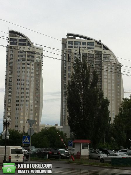 Rent out 4-room apartment. Киев,  Оболонская наб — photo 10