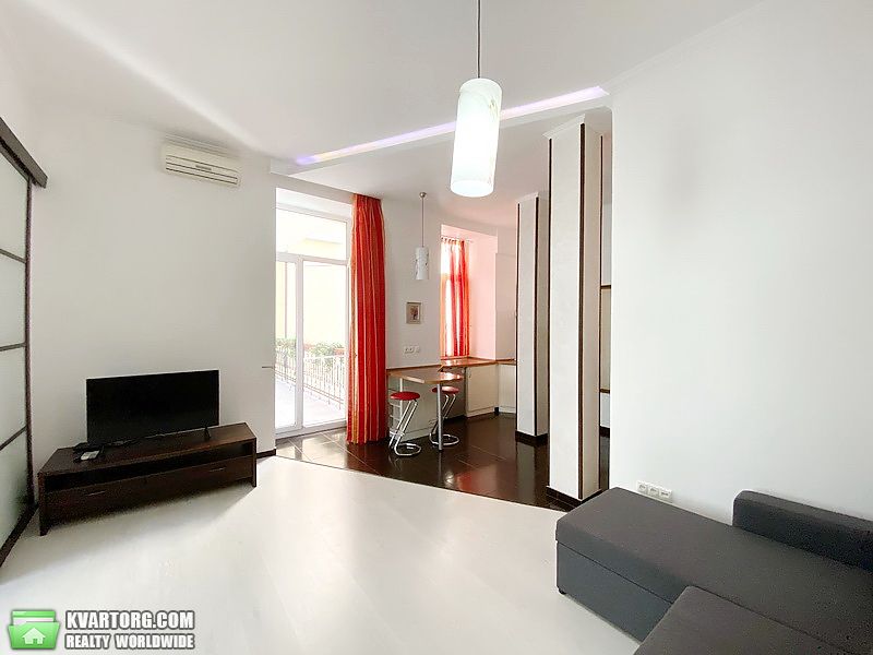 Rent out 2-room apartment. Киев, Рильського провулок — photo 5