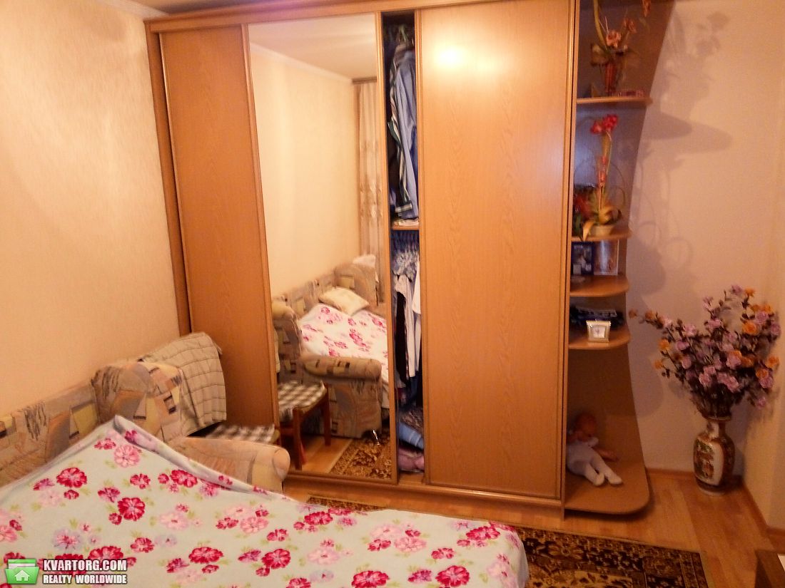 Sell 3-room apartment. Киев,  Здолбуновская — photo 4
