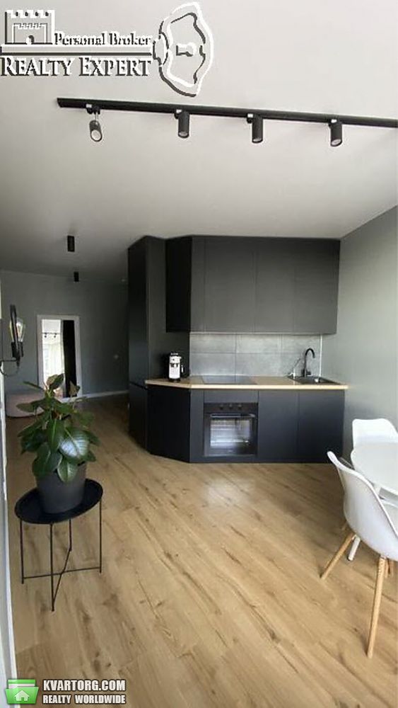 Rent out 1-room apartment. Киев,  Новополевая — photo 3
