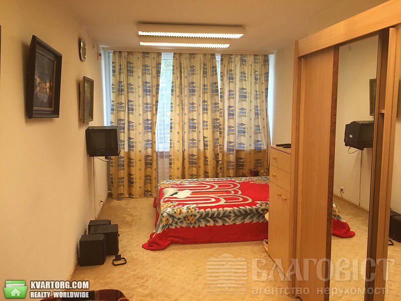 Sell 2-room apartment. Киев,  Франко — photo 2
