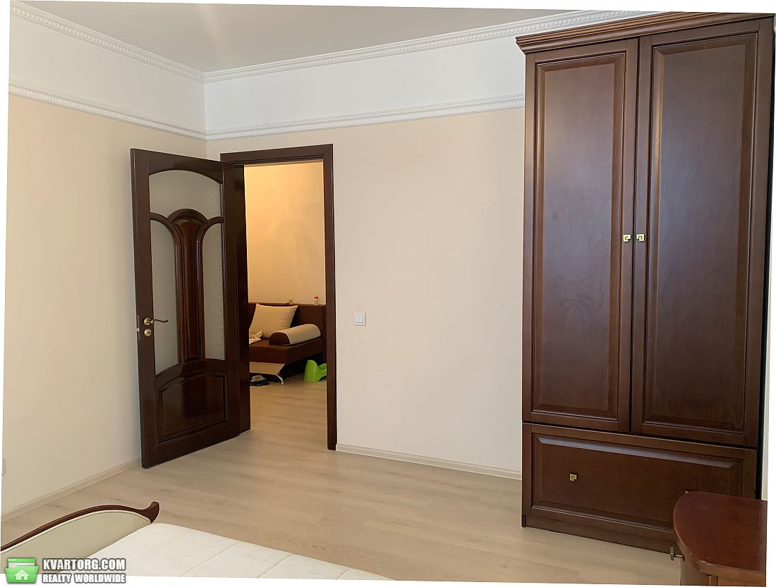 Rent out 1-room apartment. Киев, Елизаветы Чавдар — photo 5